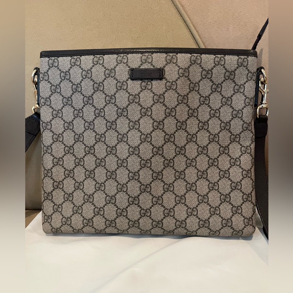 Gucci Brown and tan monogram crossbody bag, authentic
